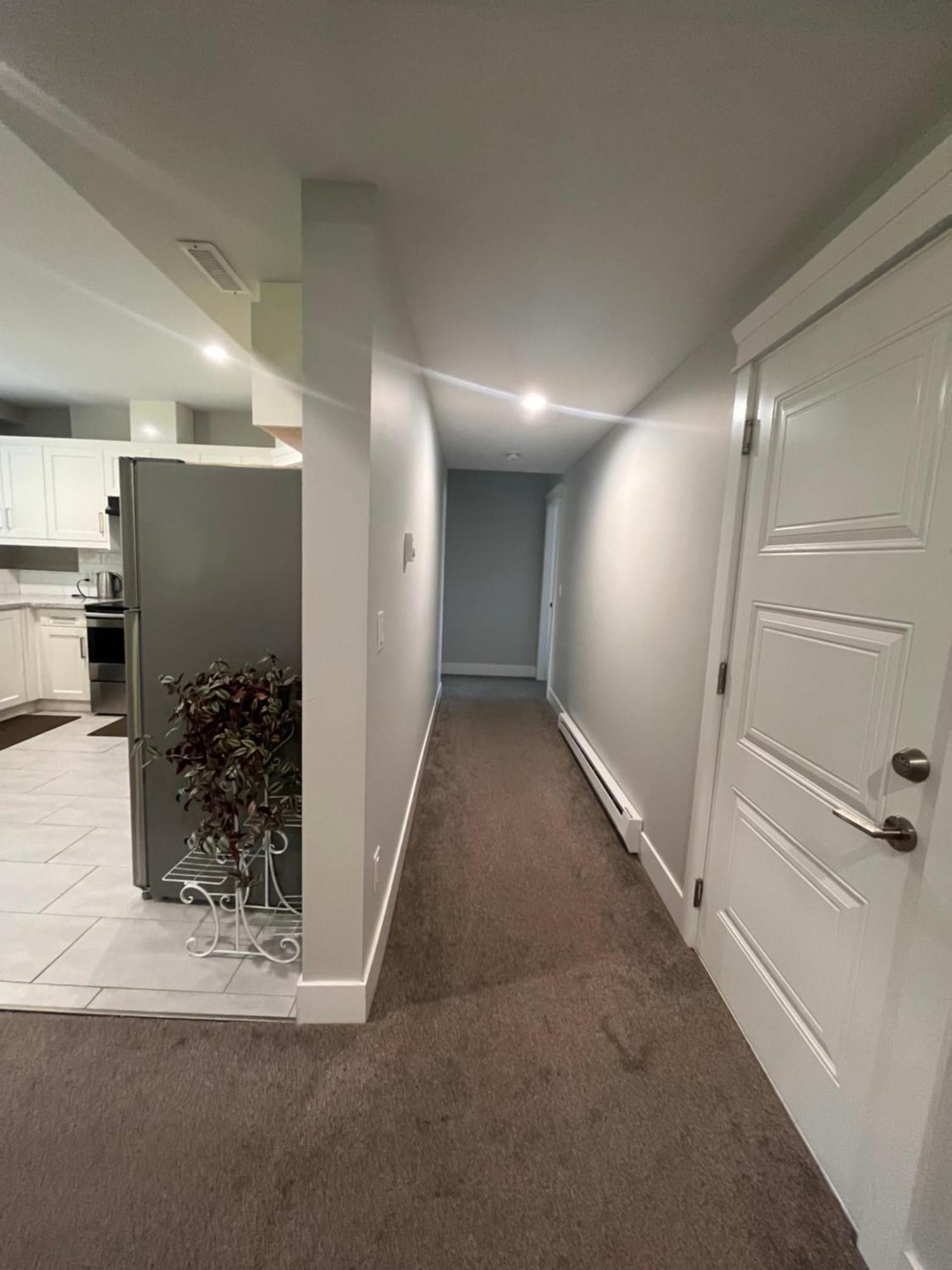 2 Bedroom Suite With Full Kitchen Revelstoke Exteriör bild