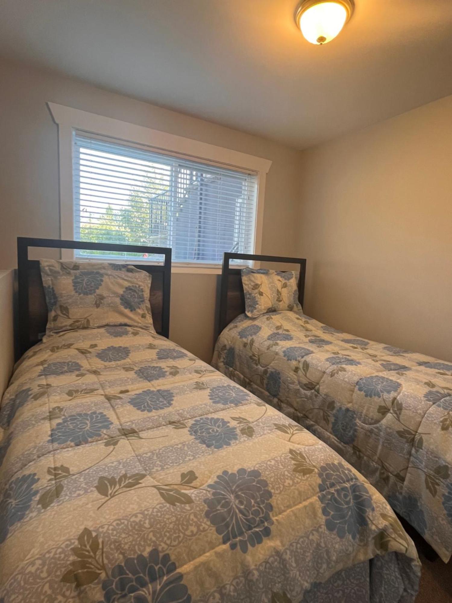 2 Bedroom Suite With Full Kitchen Revelstoke Exteriör bild